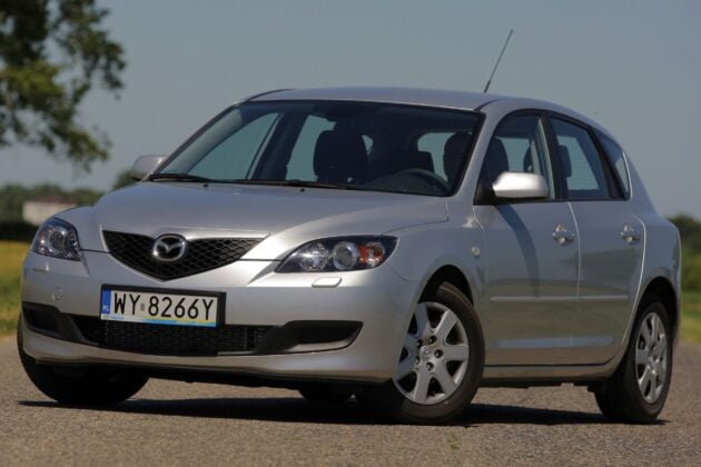 Mazda 3 I - przód