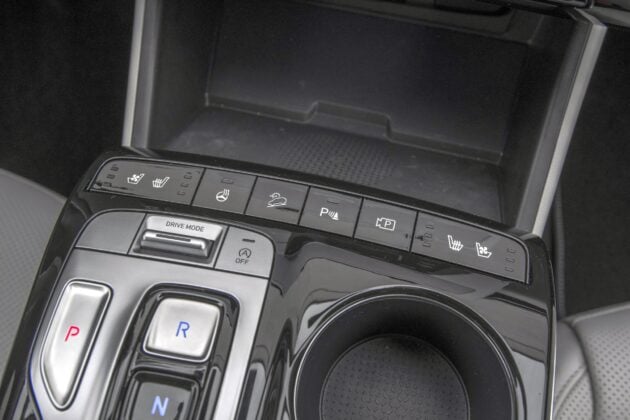 Hyundai Tucson IV - przyciski