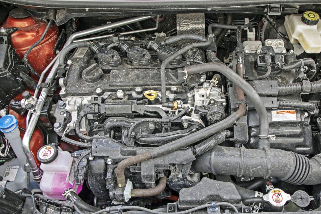 Toyota Yaris Cross GR Sport - engine