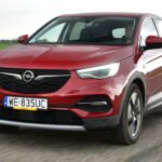 Opel Grandland X - przód