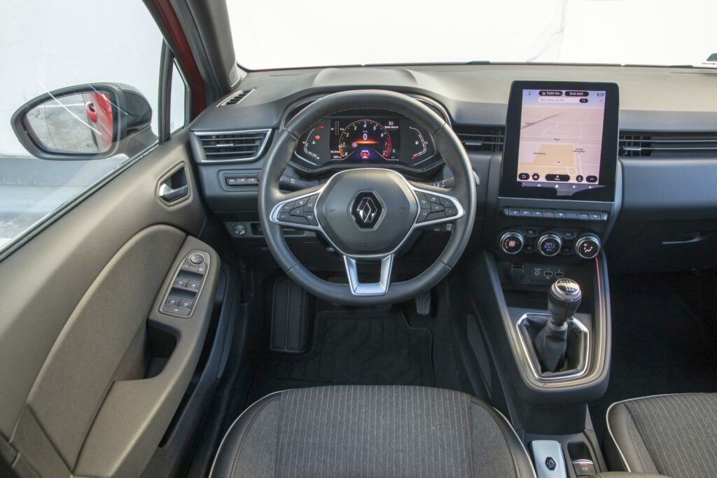 Renault Clio V - deska rozdzielcza
