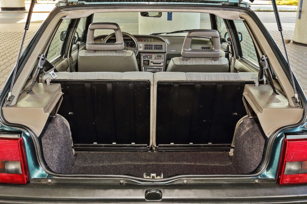 Seat Ibiza Mk1 - bagażnik