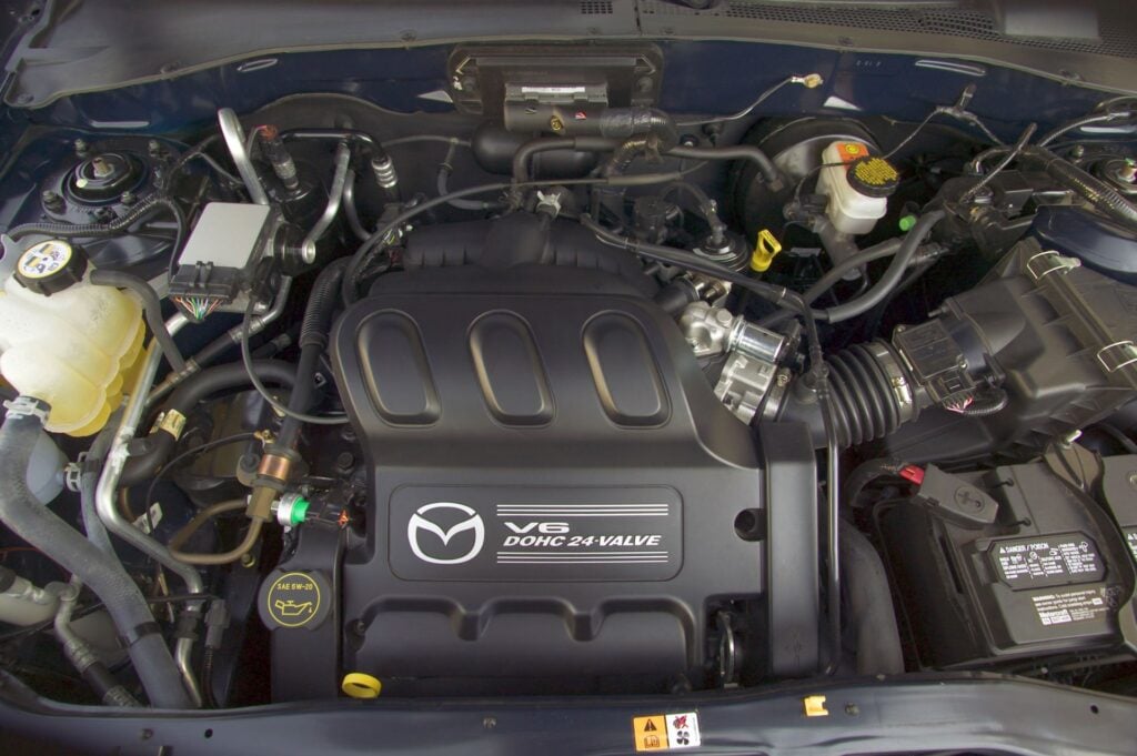 Mazda Tribute I - silnik