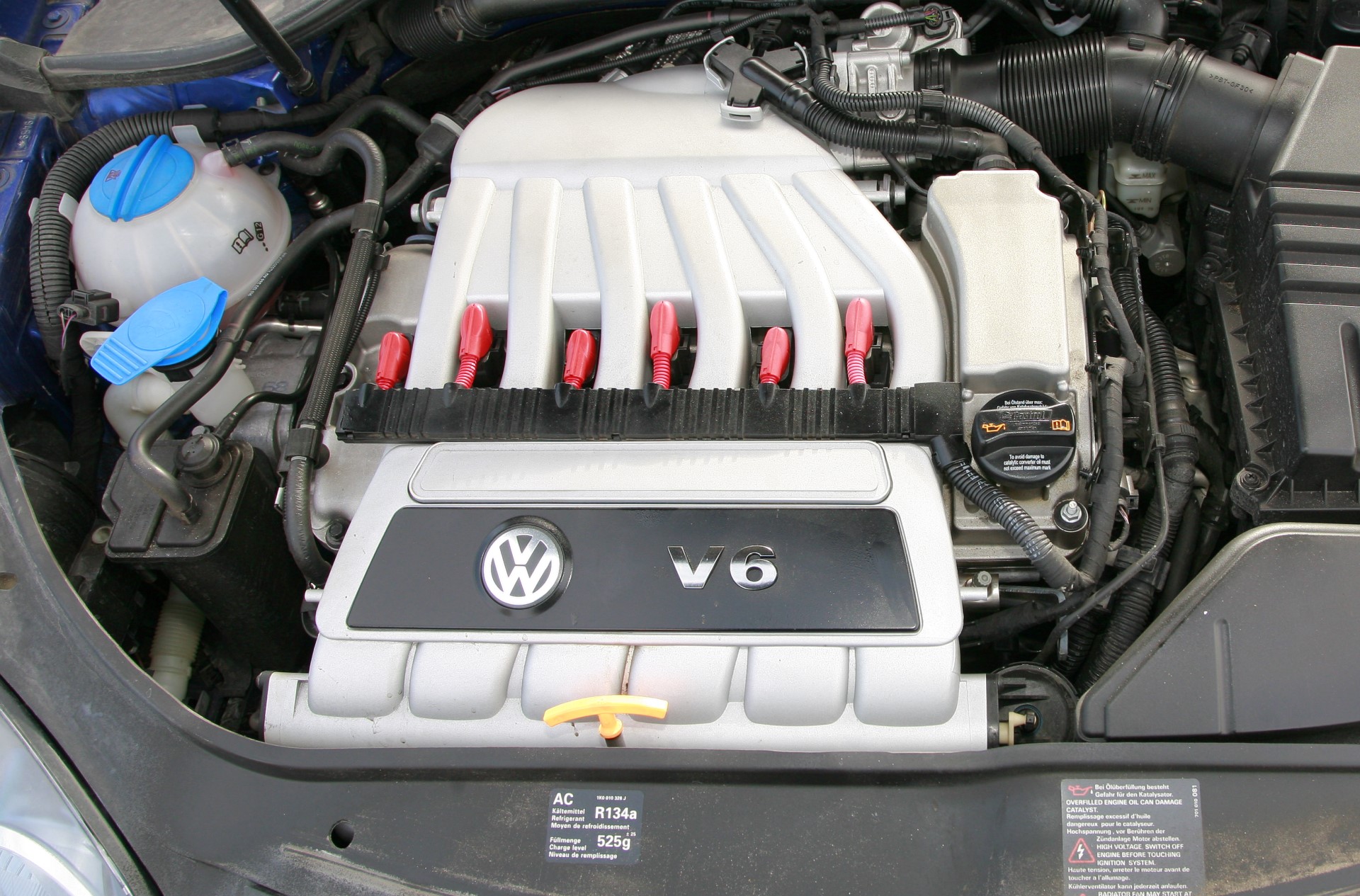 Volkswagen Golf R32 - silnik