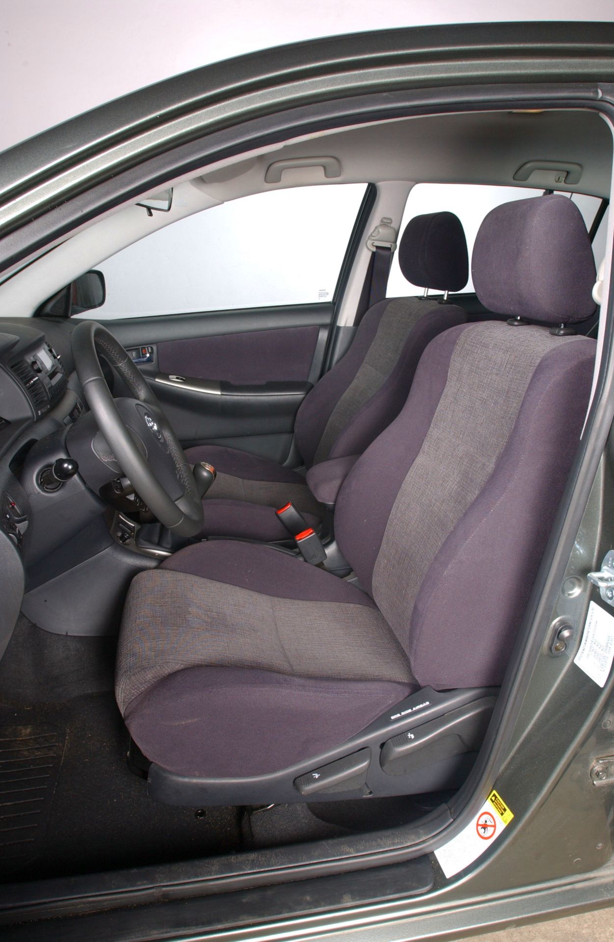 Toyota Corolla IX fotele