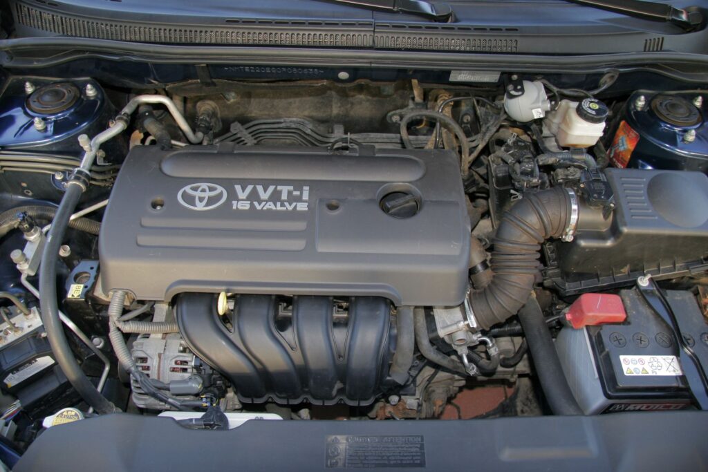 Toyota Corolla IX silnik 1.6