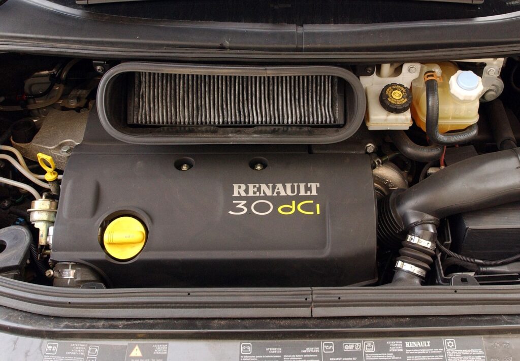 Renault Espace IV 3.0 dCi
