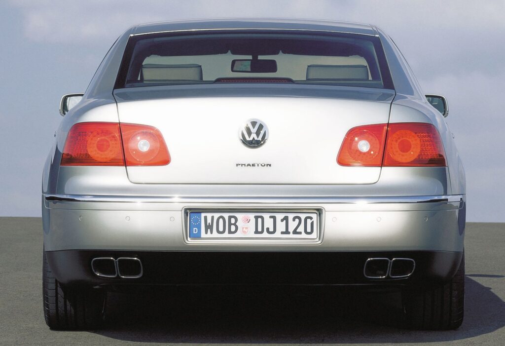 Volkswagen Phaeton tył