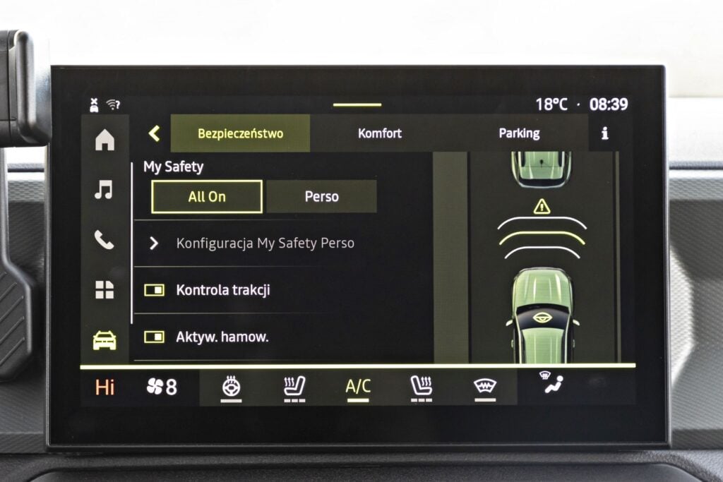 Dacia Duster - system multimedialny
