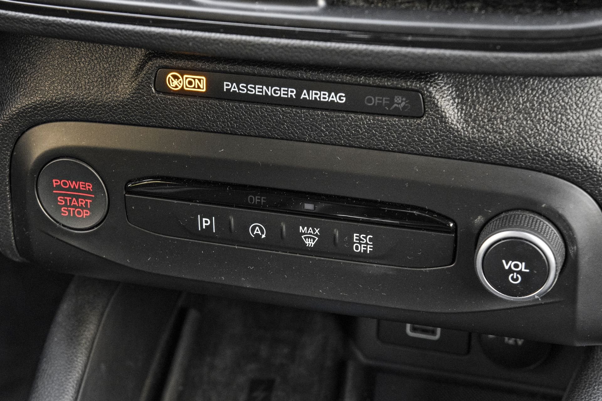 Ford Focus ST - przyciski