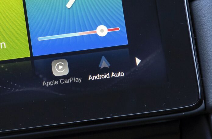 Android Auto 11.2