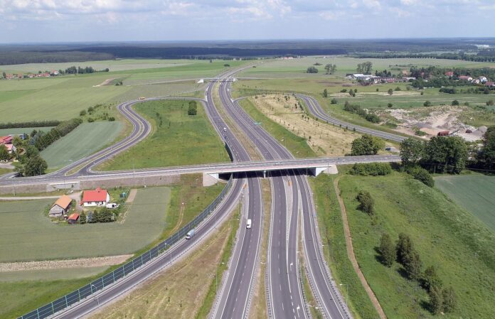 Nowe drogi ekspresowe i autostrady