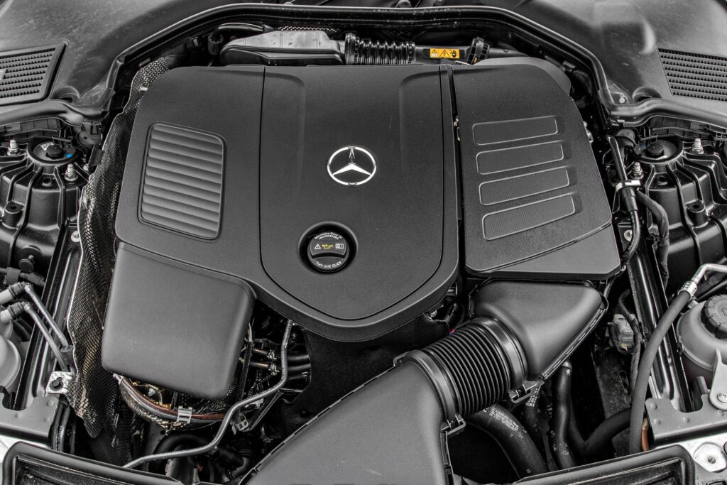 Mercedes CLE - silnik