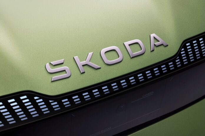 Skoda logo, model Vision 7S