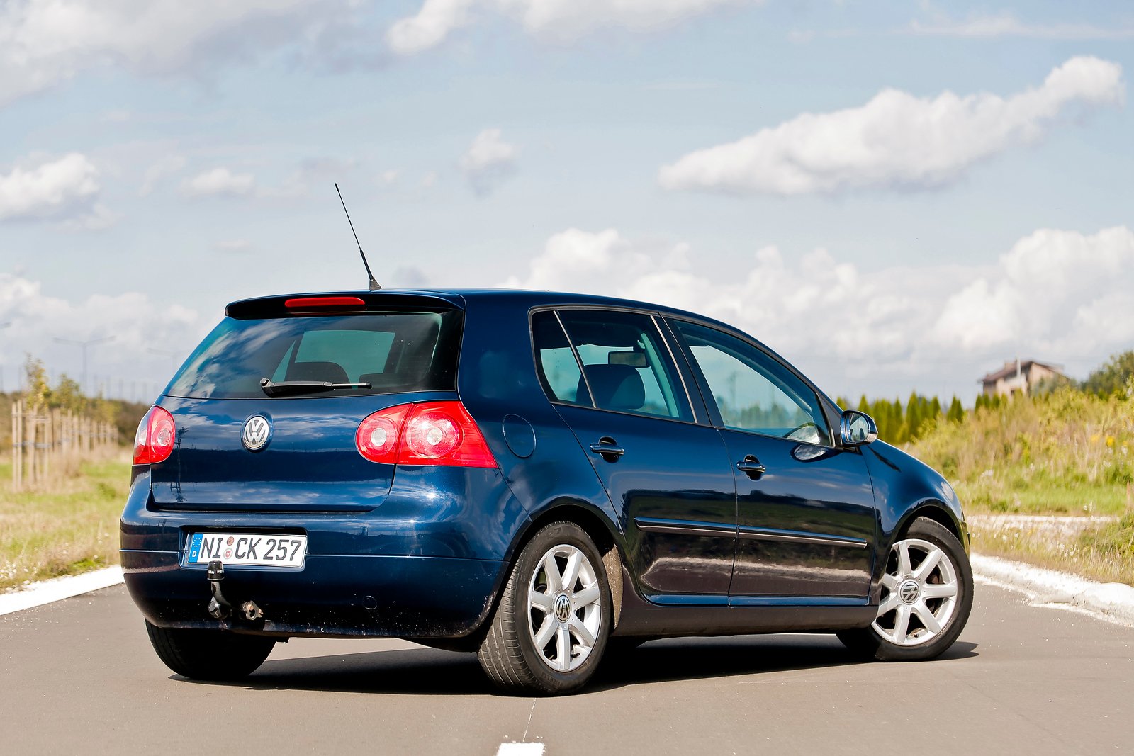 Volkswagen Golf V 2003–2008 - żarówki tył