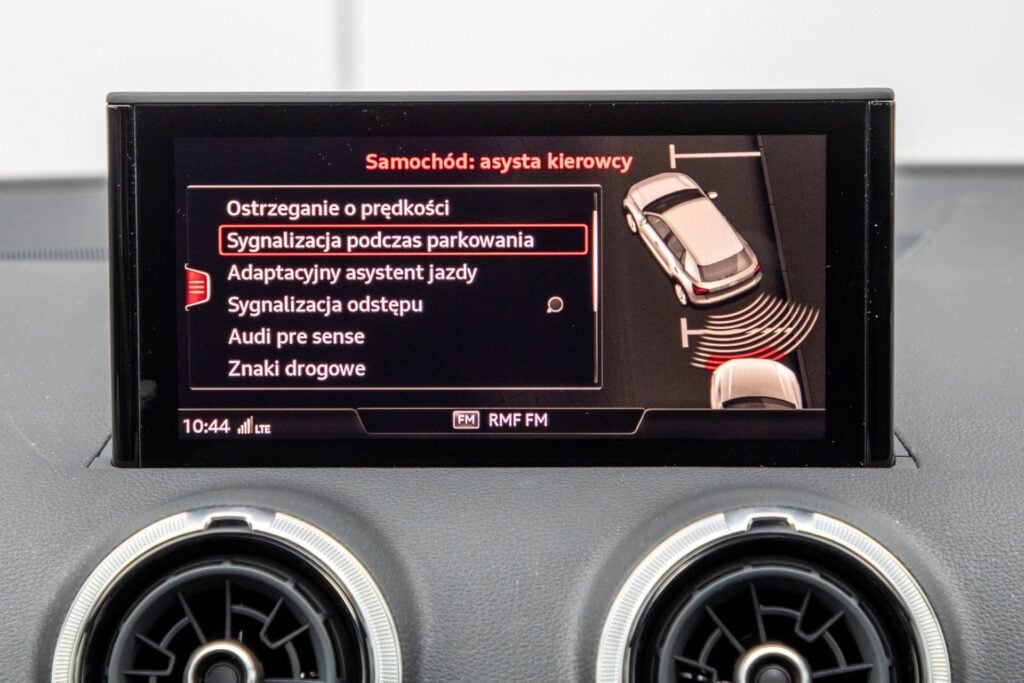 Audi Q2 ekran