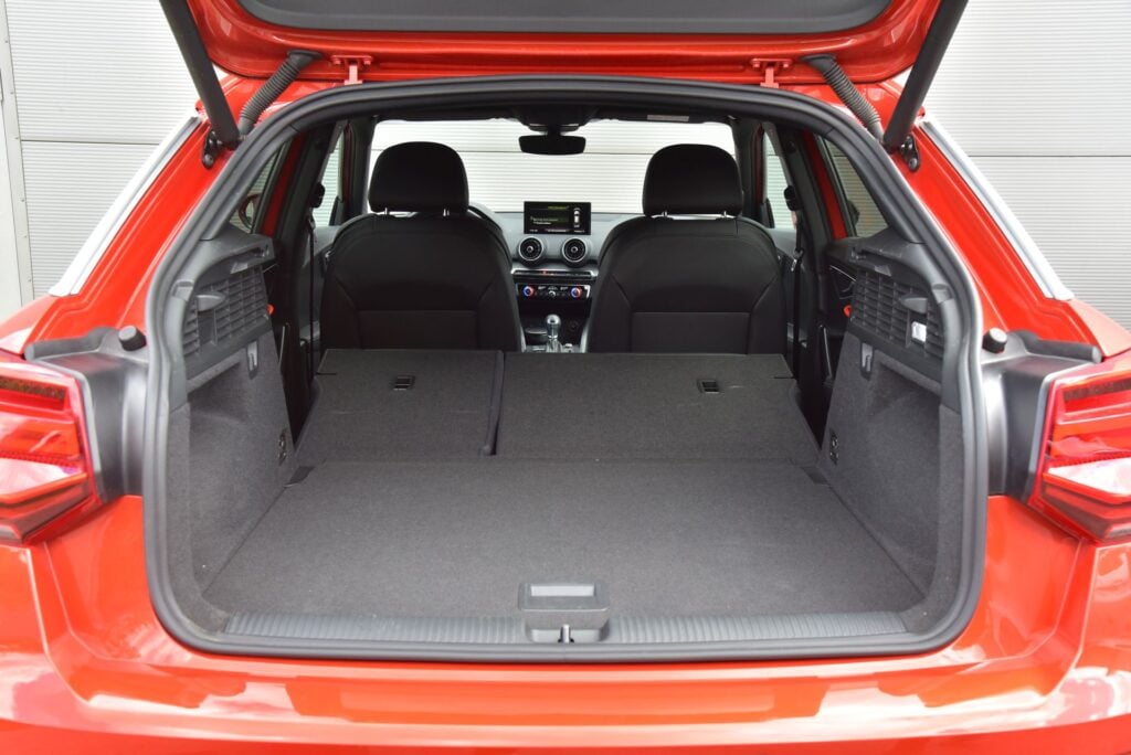 Audi Q2 bagażnik