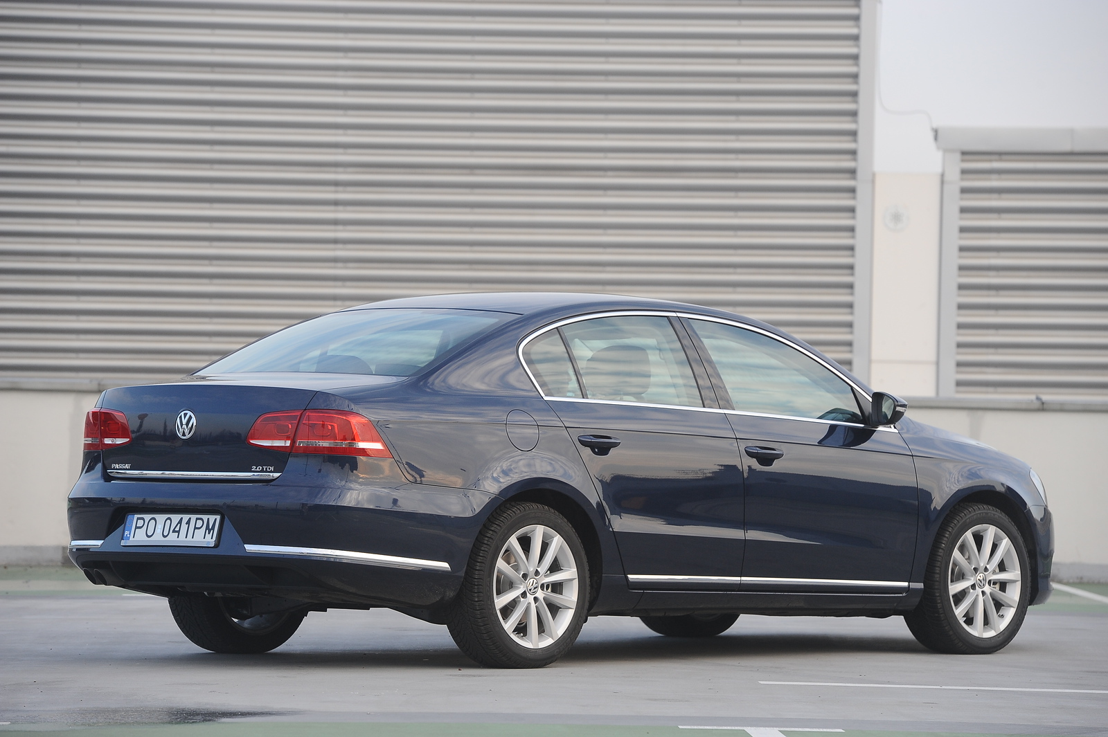Volkswagen Passat B7 (ksenon) 2010–2014 - żarówki tył