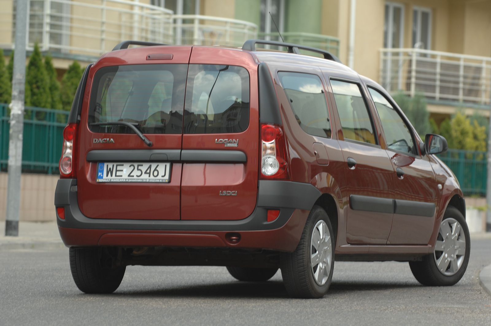 Dacia Logan MCV 2007–2013 - żarówki tył