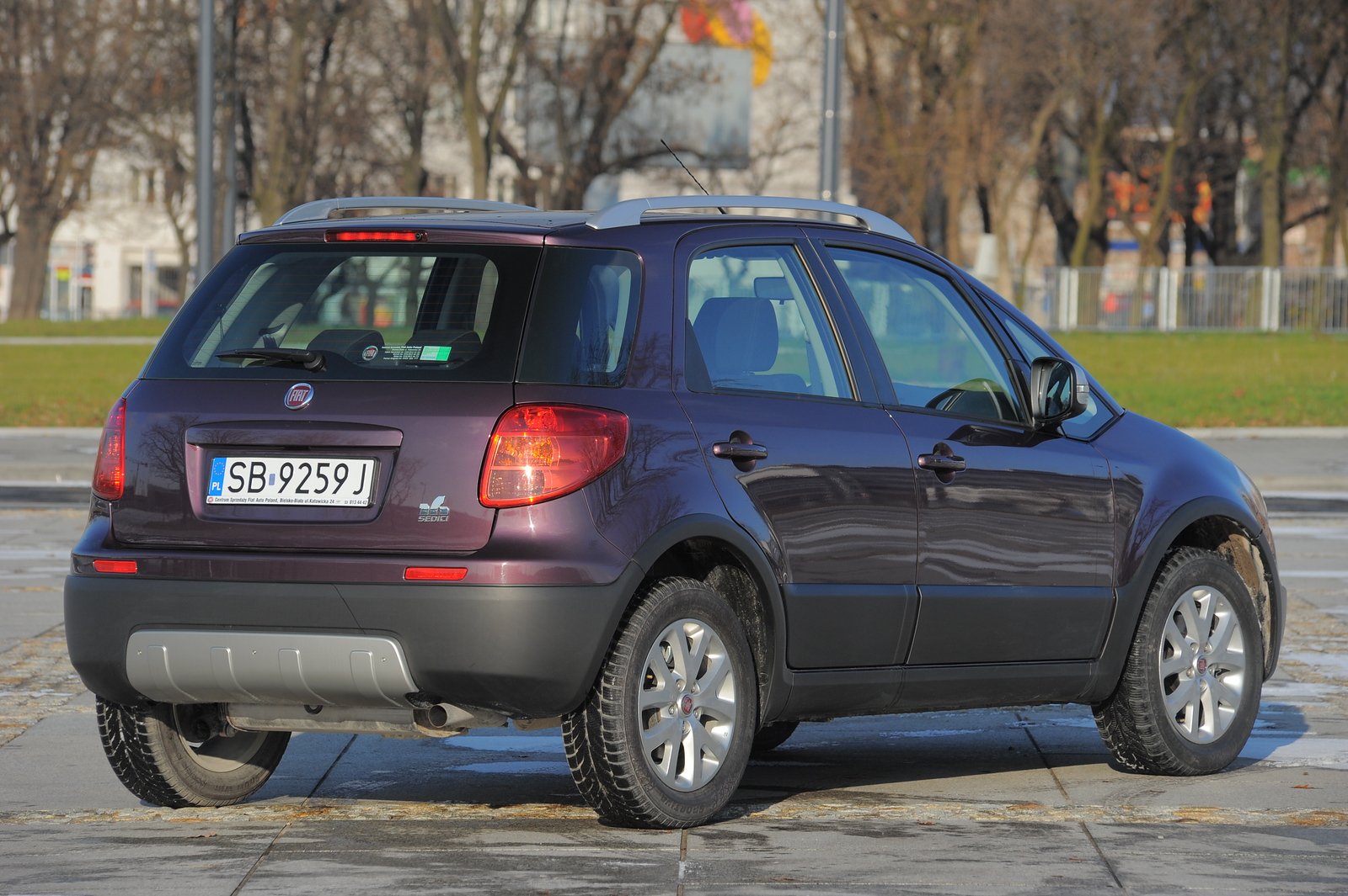 Fiat Sedici 2006–2014 - żarówki tył