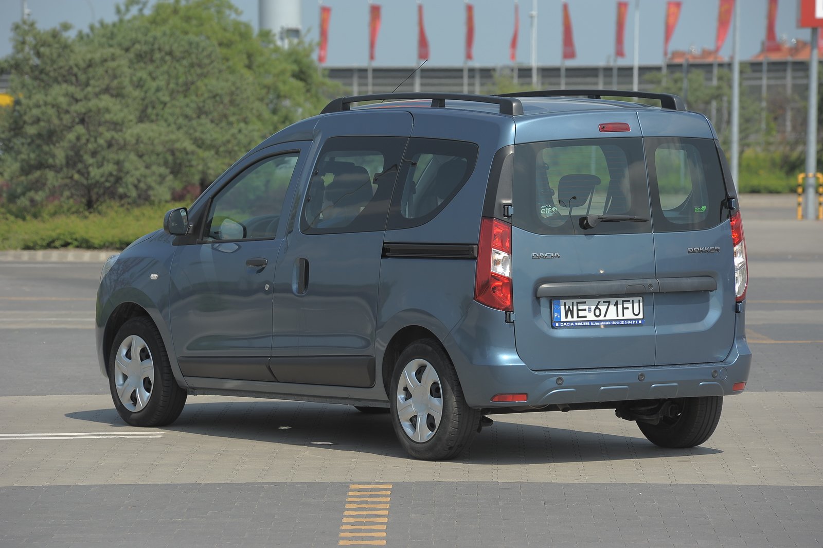 Dacia Dokker 2012–2021 - żarówki tył