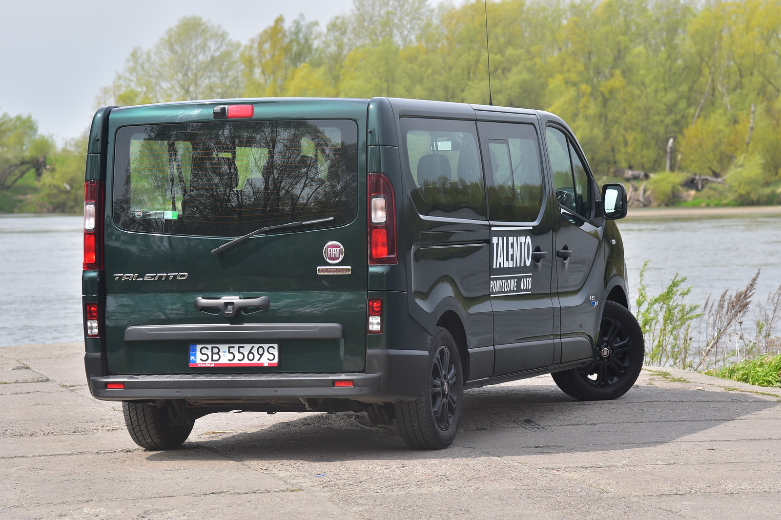 Fiat Talento Van 2016–2021 - żarówki tył