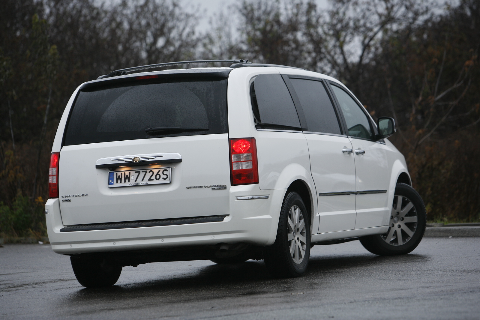 Chrysler Voyager V 2008–2011 - żarówki tył