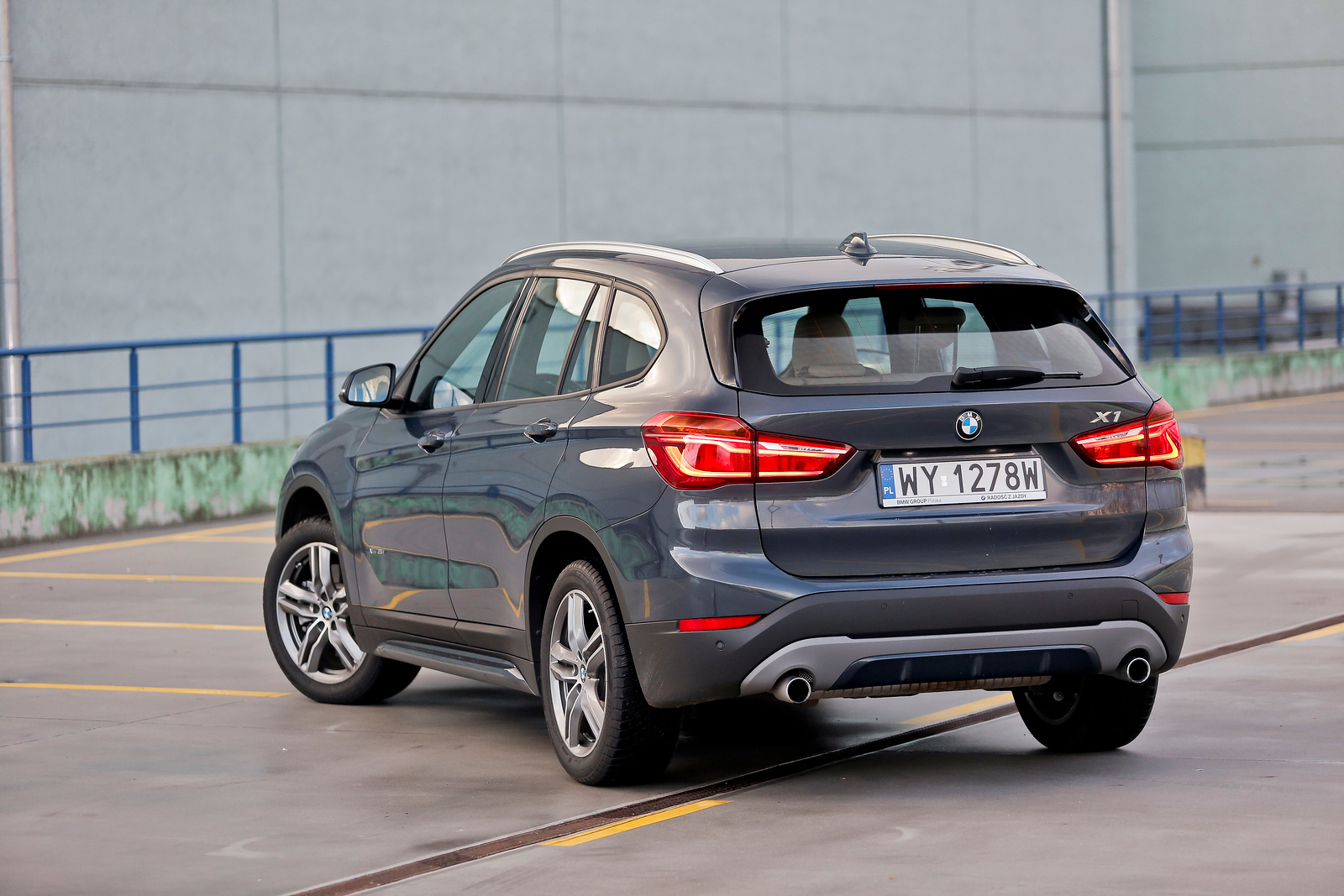 BMW X1 F48 2015–2022 - żarówki tył