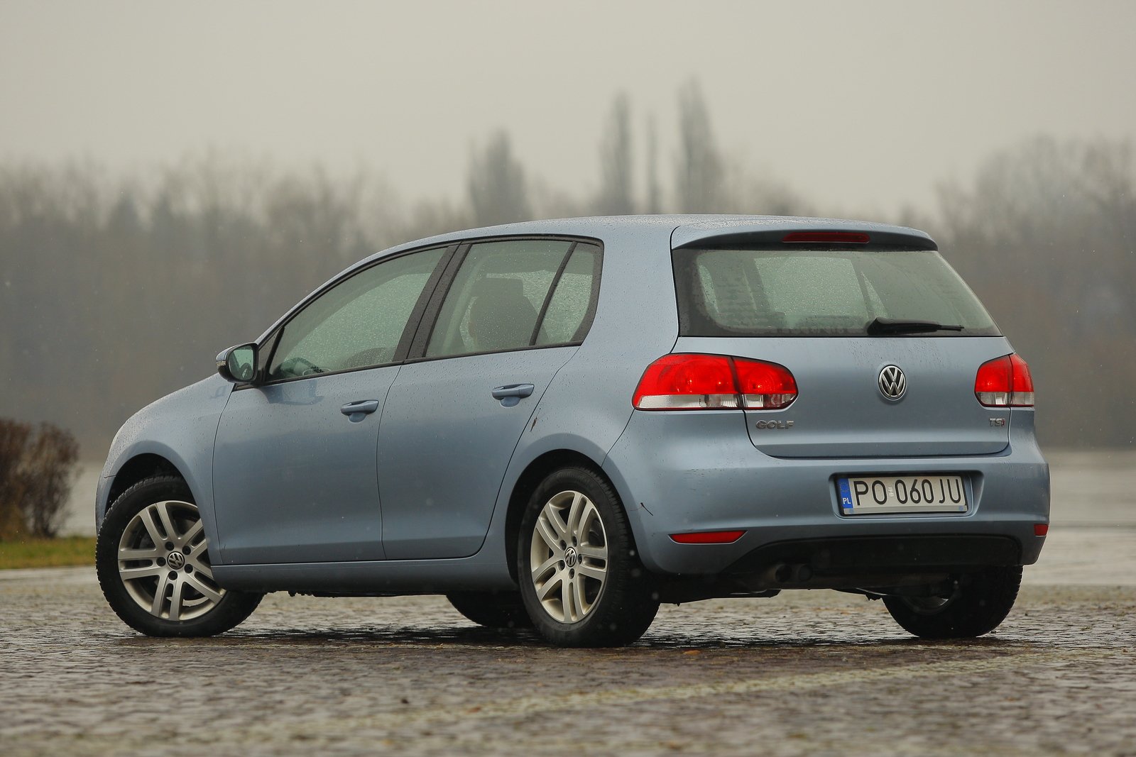Volkswagen Golf VI 2008–2012 - żarówki tył