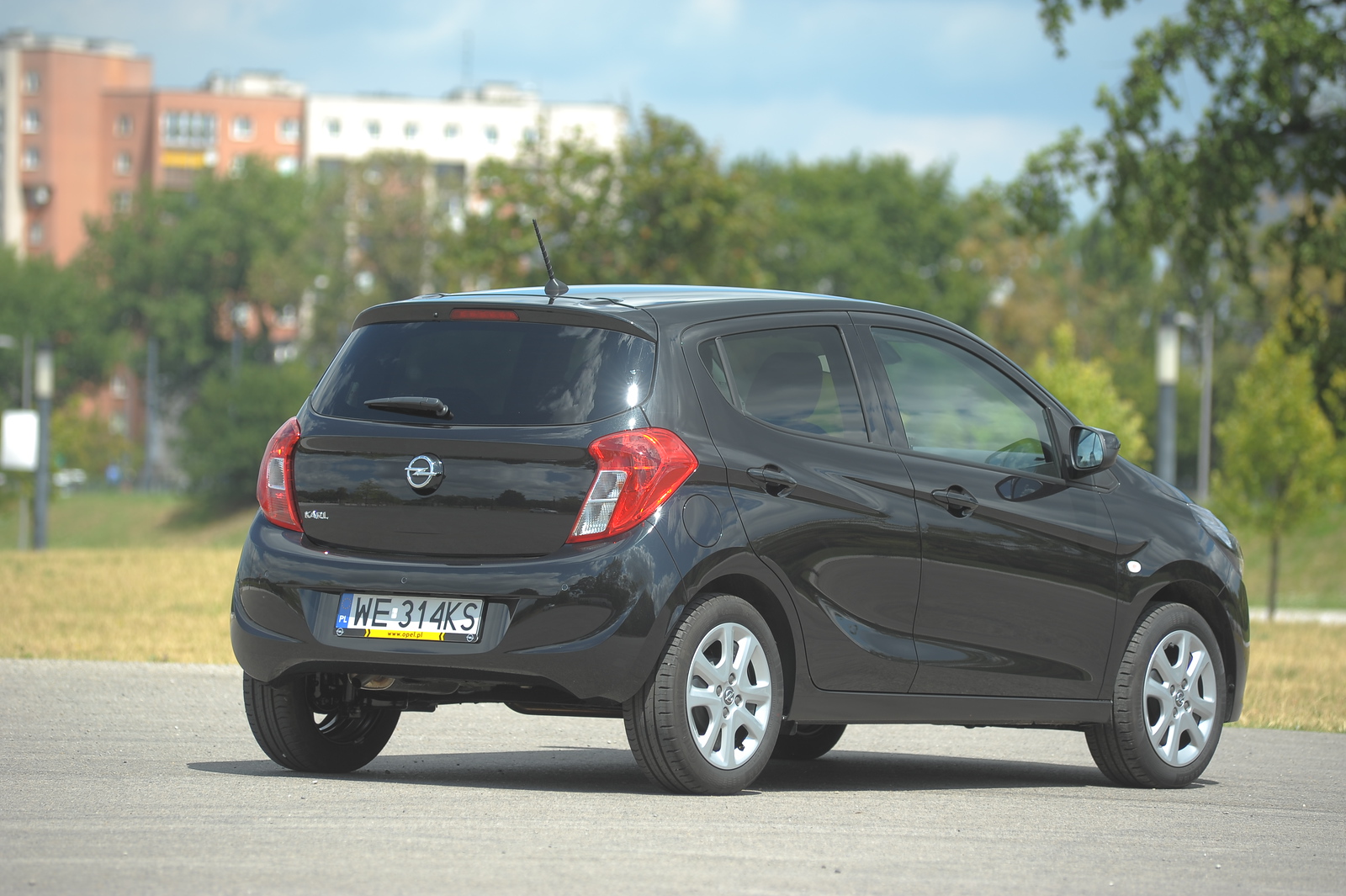 Opel Karl 2015–2019 - żarówki tył