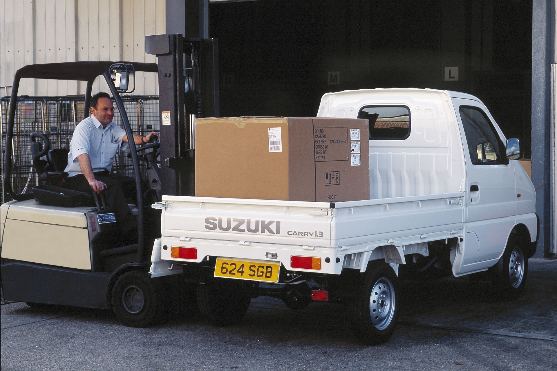 Suzuki Carry 1999–2013 - żarówki tył