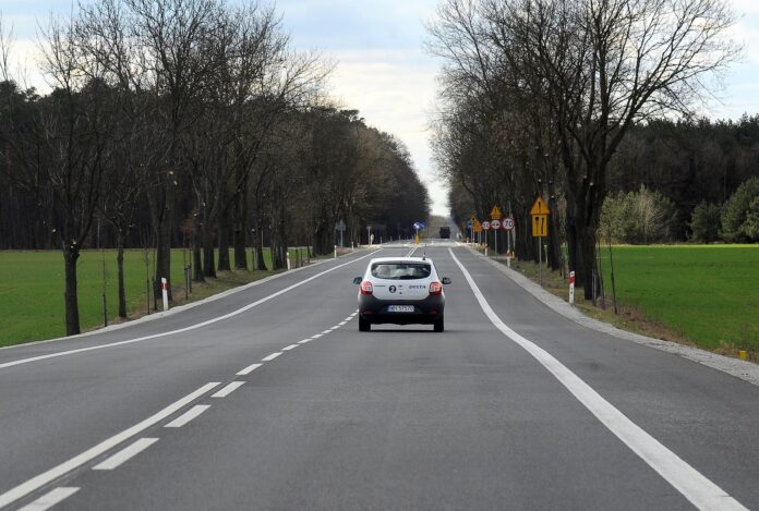 Najdłuższa prosta droga w Polsce